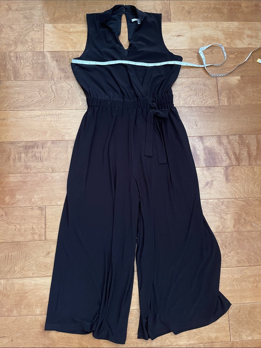Sandra Darren Black Sleeveless Wide-Leg Jumpsuit with Waist Tie